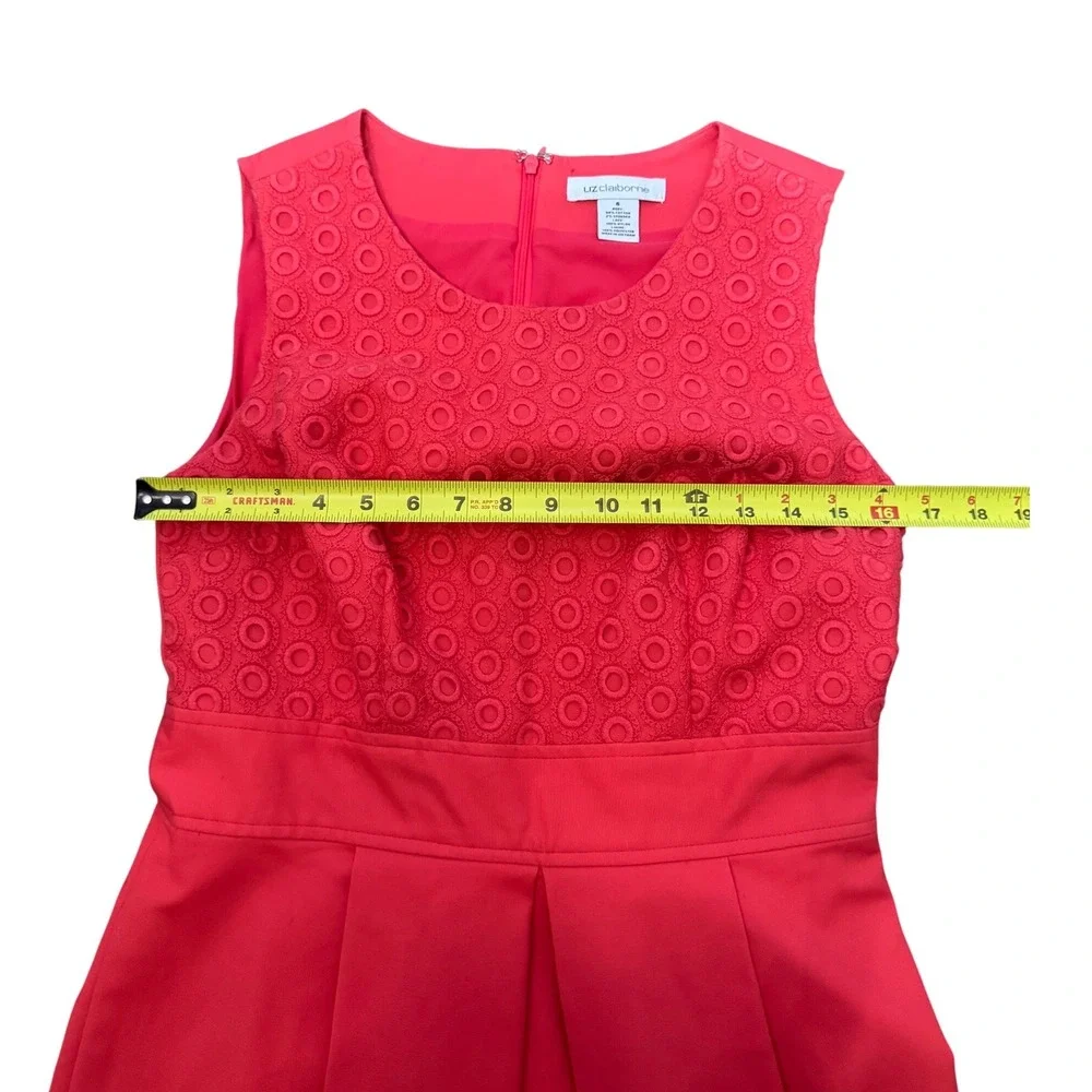 Liz Claiborne Coral Pink Eyelet Lace Fit & Flare Dress Sleeveless Pockets Size 6